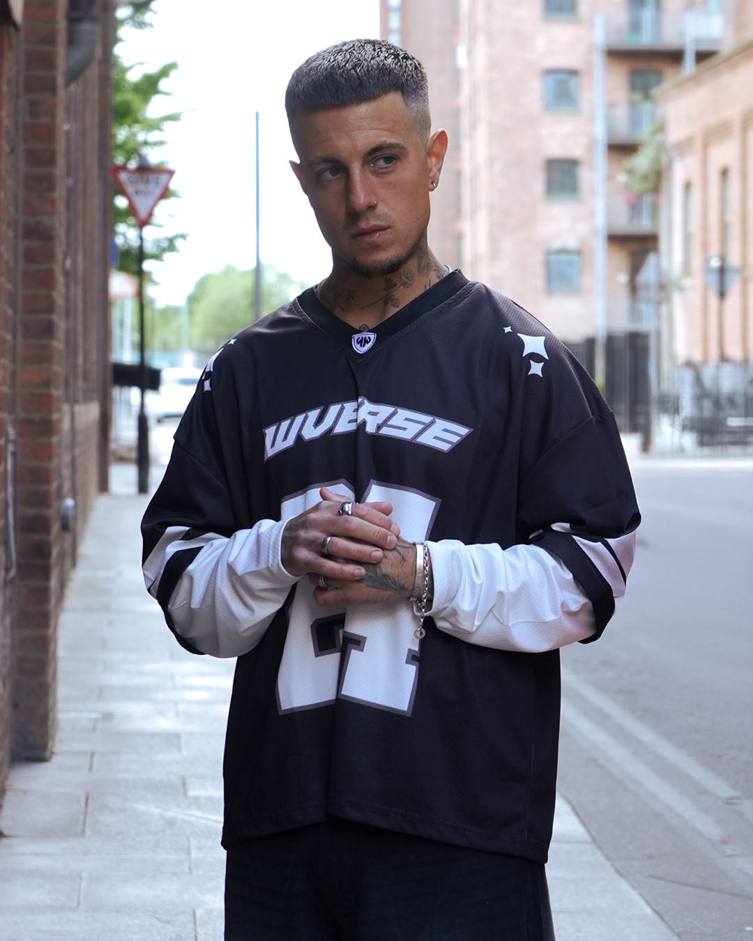 Zaavs NOIR: Black & White Oversized Streetwear Jersey